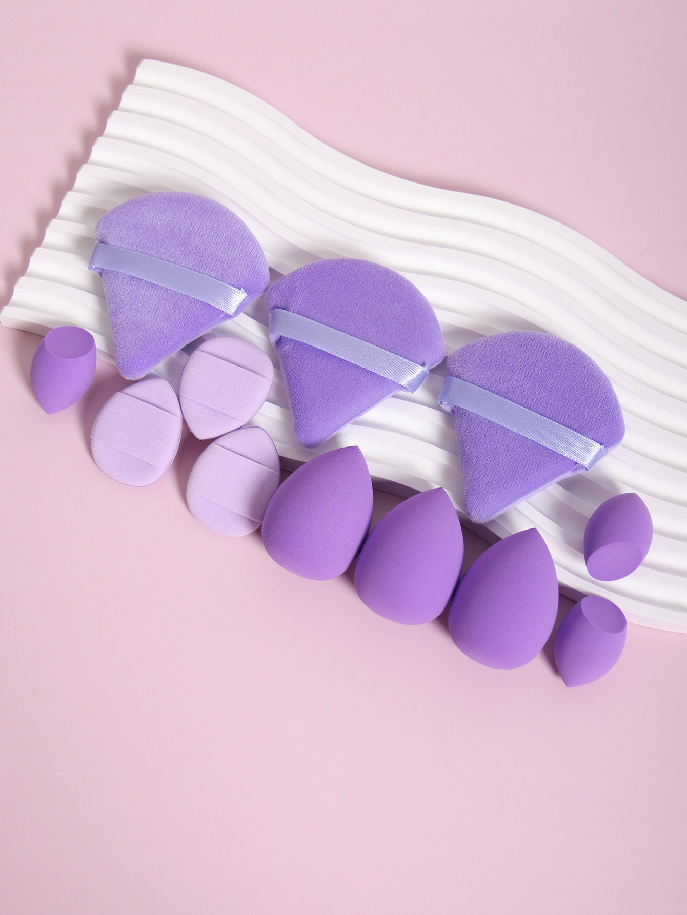 A 12 Piece Set of Versatile Ma – Beauty Makeup Egg Bewertung und Preis