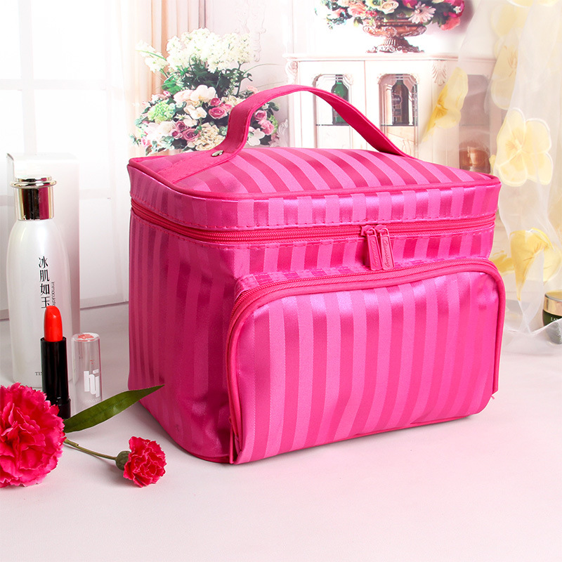  Large Capacity Woman Cosmeti – Woman Beauty Makeup Bewertung und Preis